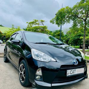 Toyota Aqua 2014 - Image 2