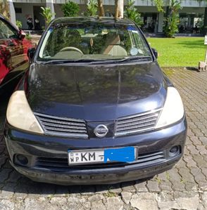 Nissan Tiida 2007
