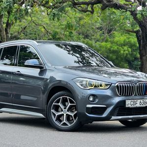 BMW X1 X Line 2018 - Image 2