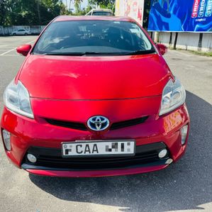 Toyota Prius S Grade 2012 - Image 2