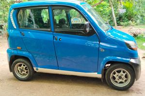 Bajaj Qute 2018