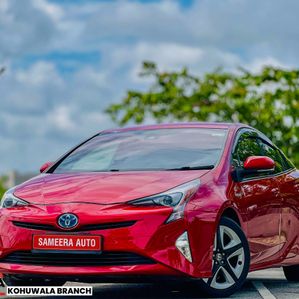 Toyota Prius 4TH GEN 2016 - Image 2