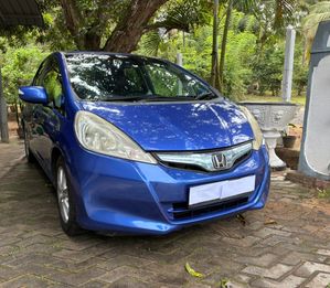 Honda Fit Navi Premium 2013