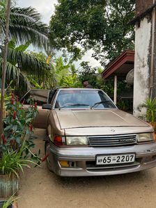 Mazda Familia 1982