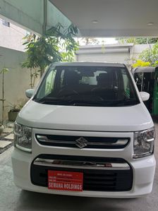 Suzuki Wagon R FX 2024