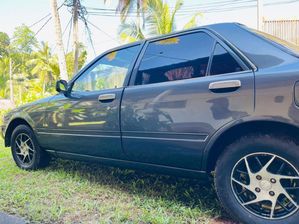Toyota Carina 1990