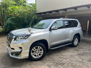 Toyota Land Cruiser Prado 2012