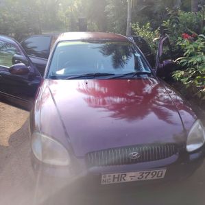 Hyundai Sonata 2000 - Image 2