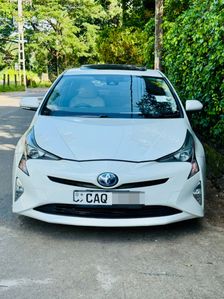 Toyota Prius 2016