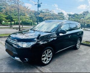 Mitsubishi Outlander 2014