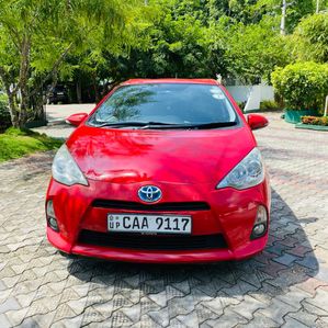 Toyota Aqua 2012 - Image 2