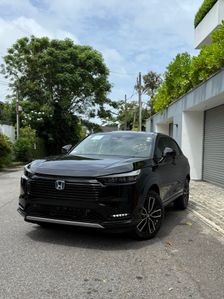 Honda Vezel Z 2025