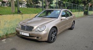 Mercedes Benz C320 PETROL 2000