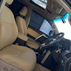 Toyota Land Cruiser Prado 150 2010 - Image 2