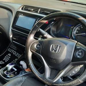Honda Grace 2015 - Image 3