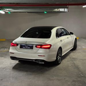 Mercedes Benz E200 AMG Premium Plus 2023 - Image 3