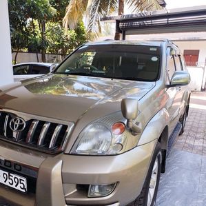 Toyota Land Cruiser Prado 2003 - Image 2