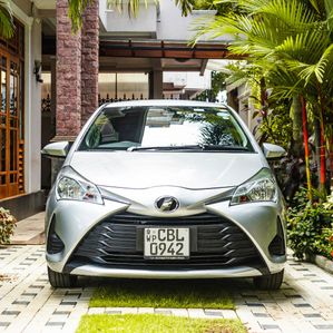 Toyota Vitz 2018 - Image 2