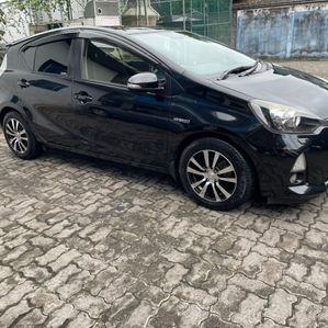 Toyota Aqua G Grade 2013 - Image 3