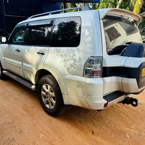 Mitsubishi Montero 2015 - Image 3