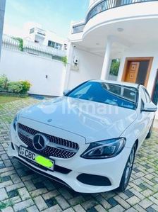 Mercedes Benz C180 2015