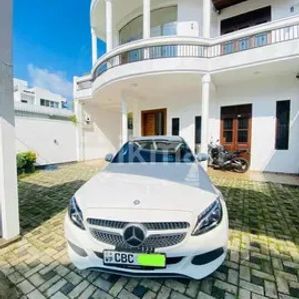 Mercedes Benz C180 2015 - Image 3