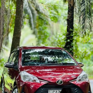 Toyota Vitz jewela limited 2017 - Image 2