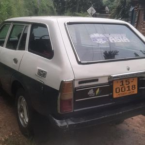 Mitsubishi Lancer 1984 - Image 2