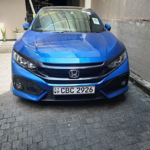 Honda Civic 2018 - Image 2