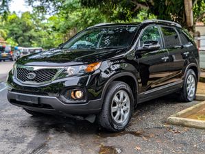 Kia Sorento 07 Seater 2011