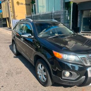 Kia Sorento 2011 - Image 2