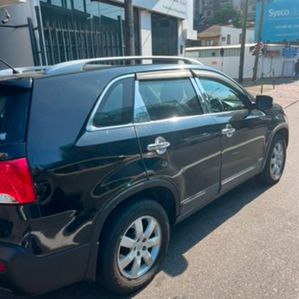 Kia Sorento 2011 - Image 3