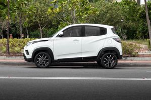 Mahindra KUV 100 NXT 2025