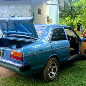 Nissan Sunny B210 1990 - Image 2