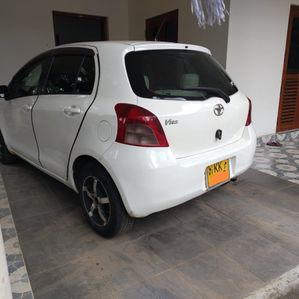 Toyota Vitz 2007 - Image 2