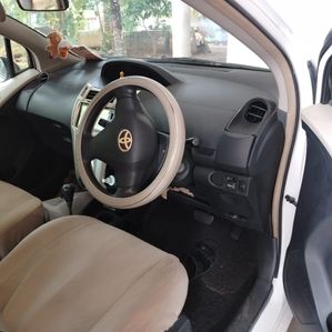 Toyota Vitz 2007 - Image 3