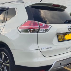 Nissan X-Trail Full Loaded Sunroof 2015 - Image 2
