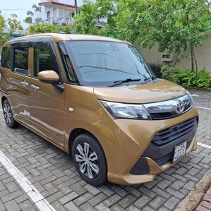 Toyota Tank 1st Owner 2017 - Image 2