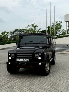 Land Rover Defender 110 2014