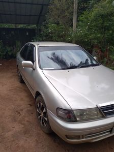 Nissan Sunny FB14 2025