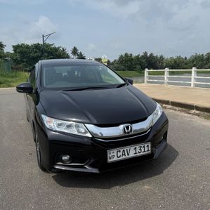 Honda Grace EX 2017 - Image 2