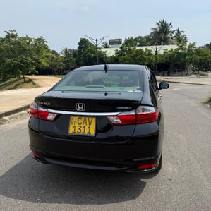 Honda Grace EX 2017 - Image 3