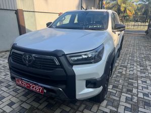 Toyota Hilux 2024