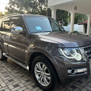 Mitsubishi Shogun Montero SG3 2013 - Image 3
