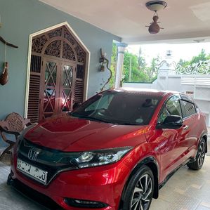 Honda Vezel RS Sensing 2017 - Image 2