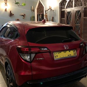Honda Vezel RS Sensing 2017 - Image 3