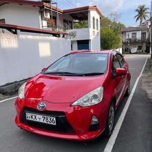 Toyota Aqua 2012 - Image 2
