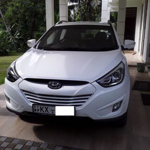 Hyundai Tucson jeep 2014 - Image 2