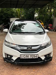 Honda Fit GP5 2014 for sale in Colombo, Colombo