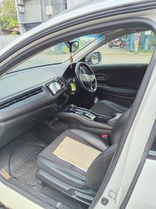 Honda Vezel 2016